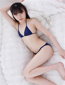 《两腿之间》