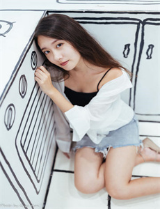 《丝瓜草莓榴莲向日葵秋葵蕾丝》